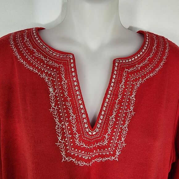 SML Design Tunic Top Womens Medium Metallic Embellished Red 3/4 Sleeve Knit NWT - Picture 4 of 10